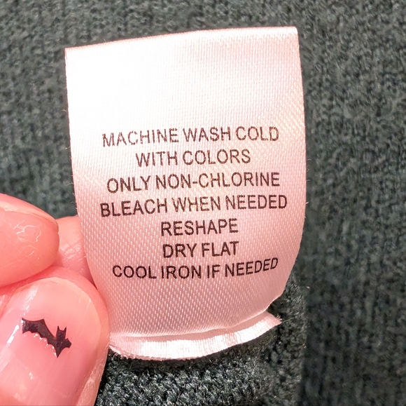 La Serein V-neck sweater size S - Picture 7 of 7